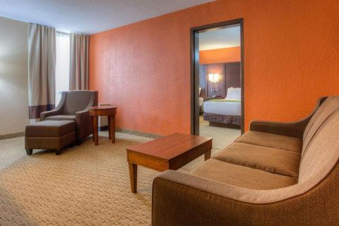Comfort Inn Suites Evansville In In