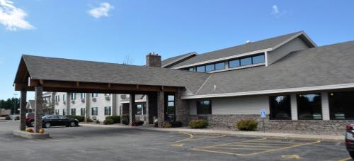 

FairBridge Inn & Suites