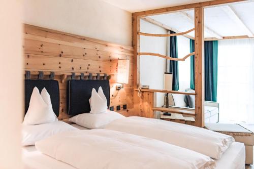 181747020 Dolomites Living Hotel Tirler