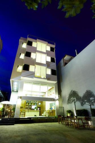 Loft 77, Bangkok