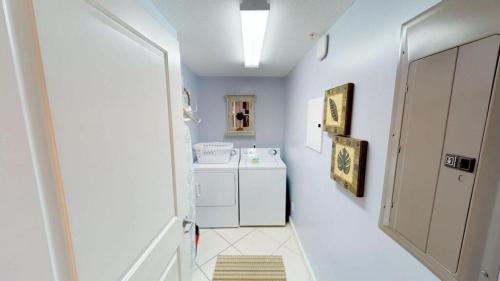 Grand View East 703 - image 4