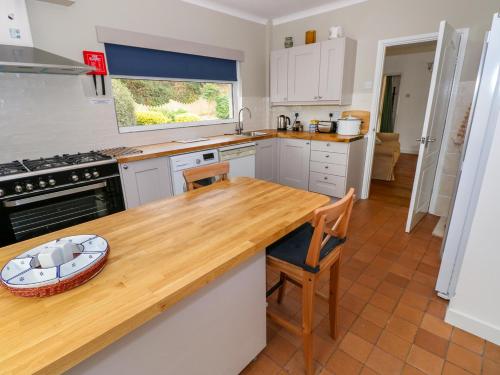 Ashdown House Saundersfoot - image 9