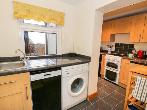 Edrydd in ฮาร์เลช