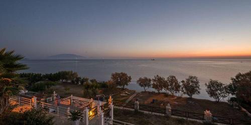 Laura Beach House - Photo 4