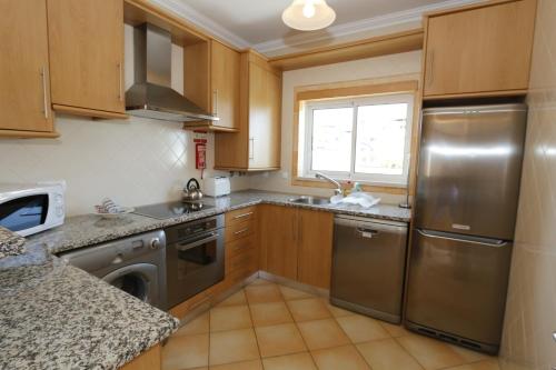 The Old Village Prestige and Solar do Golfe by Village 4U - image 9