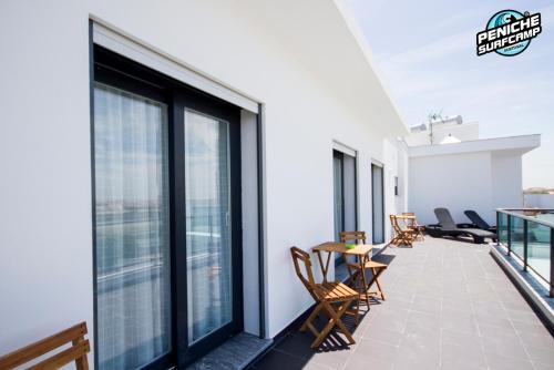 Peniche Surf Camp luxurious Two & Three Room Apartments - image 13