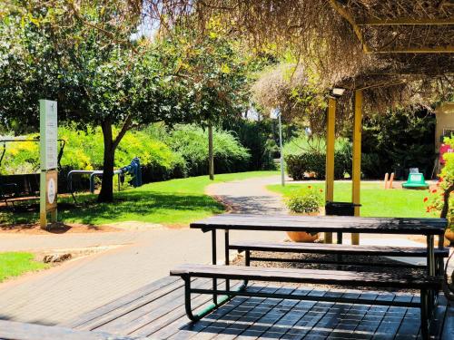 Kibbutz Malkiya Travel Hotel