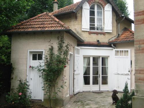 Les Bouvreuils BnB Vaucresson