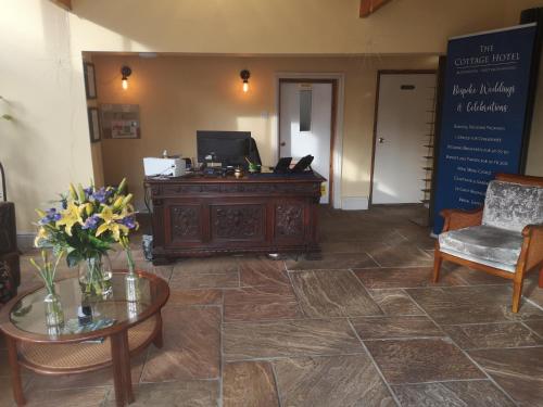 The Cottage Hotel - image 12