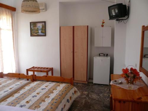 Twin Room image 2