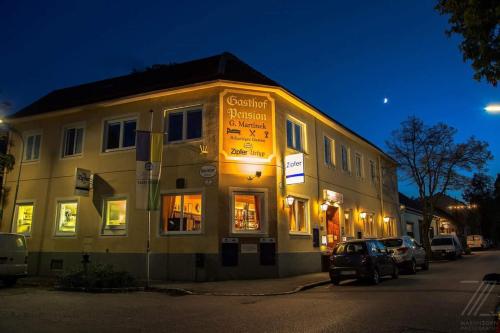 Accommodation in Politischer Bezirk Baden