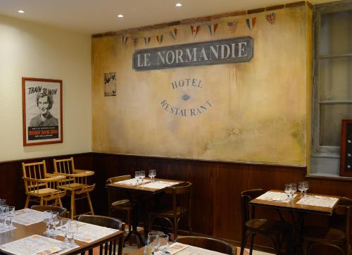 Ресторан, Hotel De Normandie in Ароманш-ле-Бен