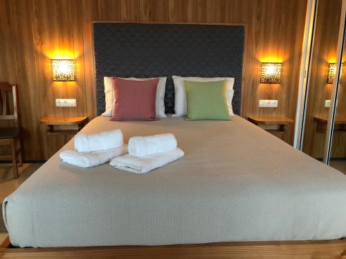 Casa dos Morros in ลาเชสดาสฟลอเรส