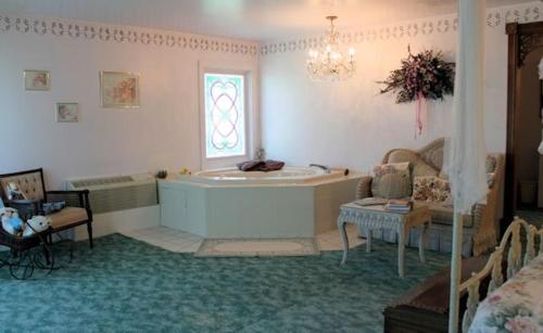 Belle Aire Mansion Guest House – Galena, IL