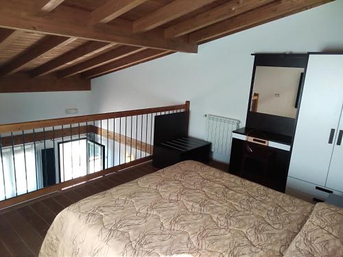 Studio - Split Level