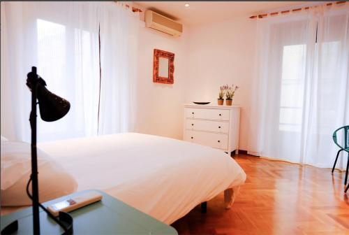 GRAN VÍA CHUECA Apartamentos Noxi, Madrid