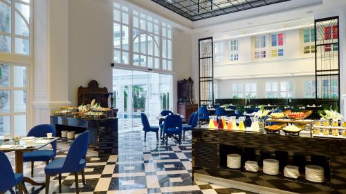 181932592 Mövenpick Myth Hotel Patong Phuket