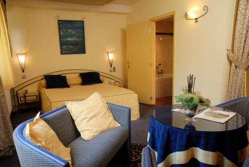 Les Reflets Jaunes - image 14