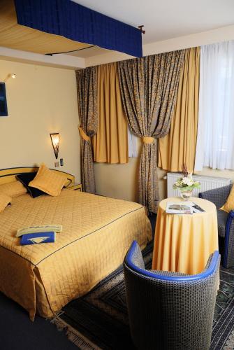 Les Reflets Jaunes - image 12