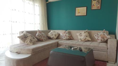  Kıbrıs Şehitleri Caddesi oztug apartmani in Izmir