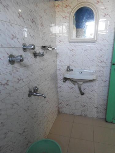 Vamoose Latpanchor Homestay