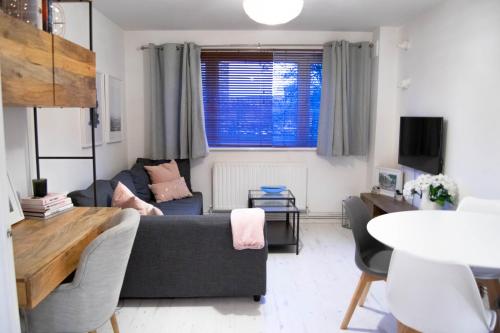 1 Bedroom Battersea Flat