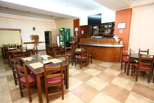 ทัศนียภาพภายนอกโรงแรม, Hotel Moldova in บาร์ลัด