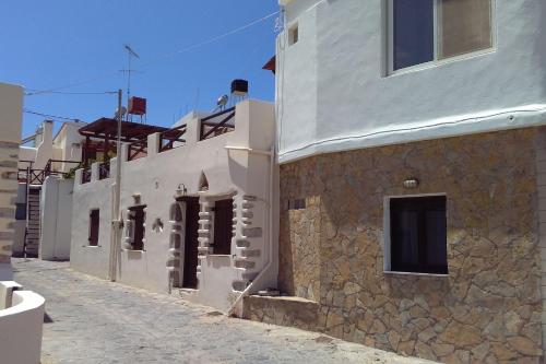  Entire Traditional house in 72400 Mílatos