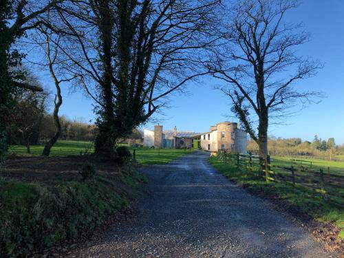 Rathescar Grove Guest House in เควัน