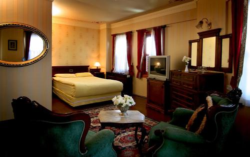 Dersaadet Hotel Istanbul Room Type - Corner Suite