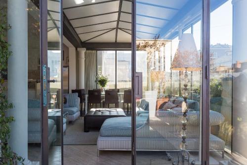 Amazing Penthouse Piazza Venezia - image 13