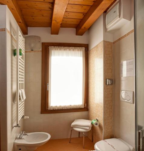 Albergo Antica Corte Marchesini - image 4