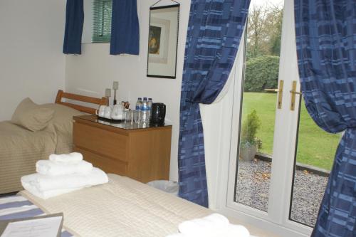 Woodacre B & B - image 9