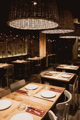 room007 Chueca Hostel - image 3