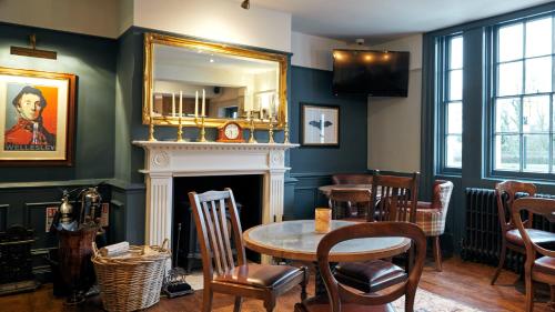 The Wellington Arms - image 7
