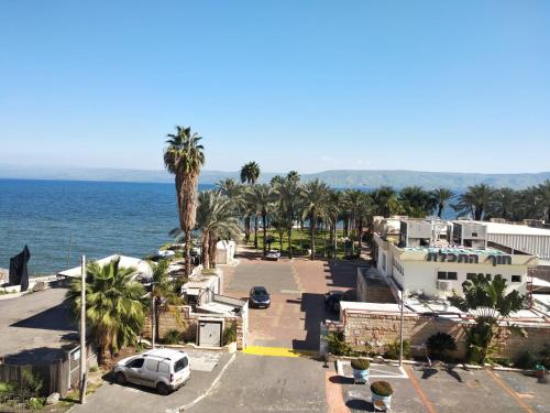 Apartment By The Lake, Tiberias (foto 2)
