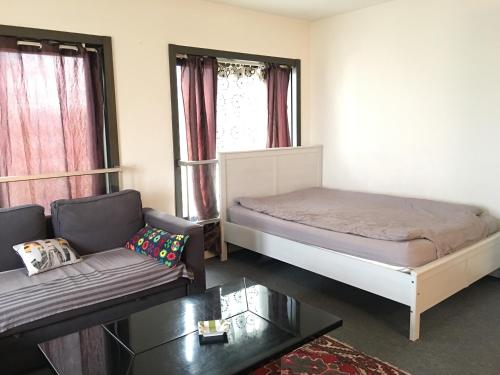 

Luxury Studio Eiffel Tower