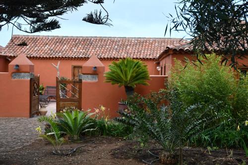  Haciendas del Valle-Montemayor, Pension in Las Toscas