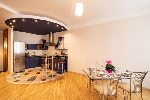 Old Riga Aldaru street Apartment with Sauna