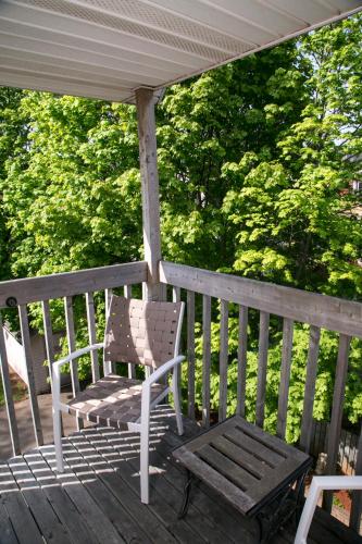 شرفة/ تراس, The Harbour House in Charlottetown City Center