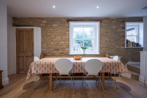 設施, Jasmine Cottage in 查爾伯里