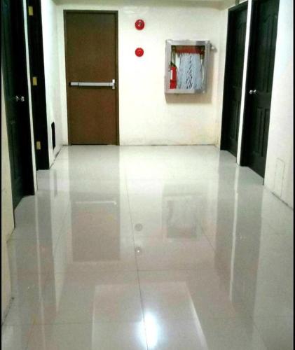 Condo Transient Near NAIA Airport T1234 with Unlimited WIFI v1, Manila (fotografie 8)