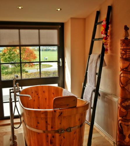 บริการและสิ่งอำนวยความสะดวก, Road Stop Mettmann in เมทท์มันน์