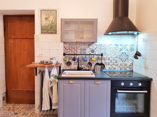  Pieve Holiday - Maison de Charme, Ferienwohnung in Pieve di Teco