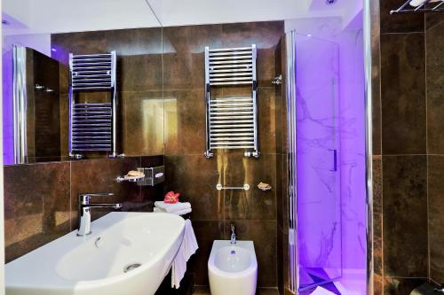 Piazza Venezia Grand Suite, Рим (фото 6)