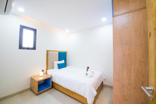 Two-Bedroom Apartment image 2