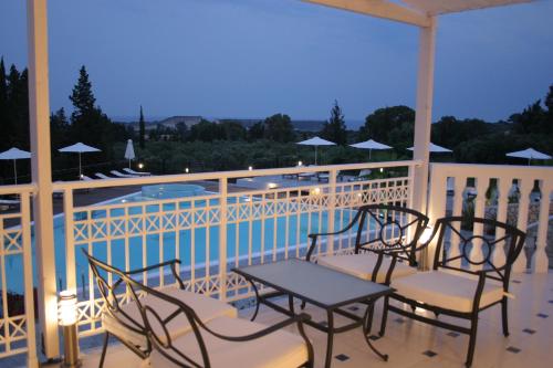 Foto - Belvedere Gerakas Luxury Suites