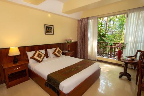 Superior Double Room image 4