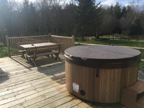 Brynllwyd Glamping in 德維爾布里奇