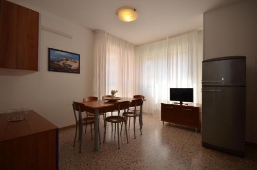 Appartamenti Dei Pini - image 5